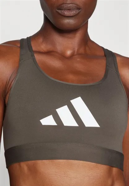 Спортивные бюстгальтеры с легкой поддержкой POWERREACT BIG LOGO GRAPHIC BRA adidas, оливково-зеленый