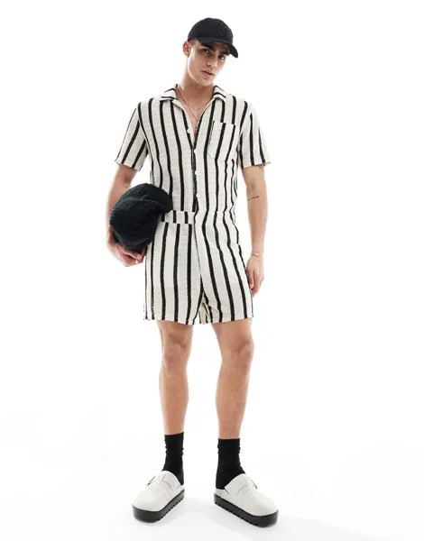 ASOS DESIGN – короткий комбинезон в фактурную полоску