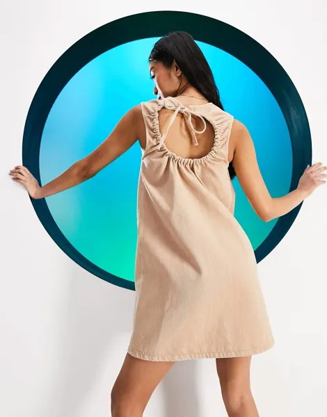 Глиняное джинсовое платье с открытой спиной ASOS DESIGN Circular Design - PEACH