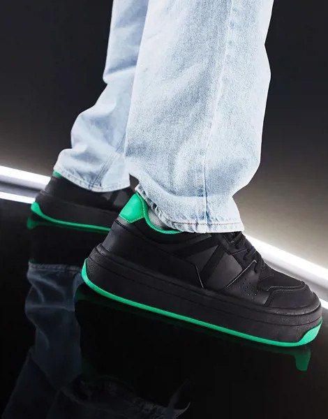 Черные кроссовки на шнуровке из искусственной кожи / искусственной замши на толстой зеленой подошве ASOS DESIGN-Черный цвет