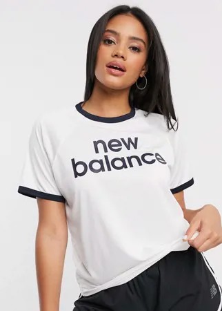 Белый кроп-топ с логотипом New Balance Running