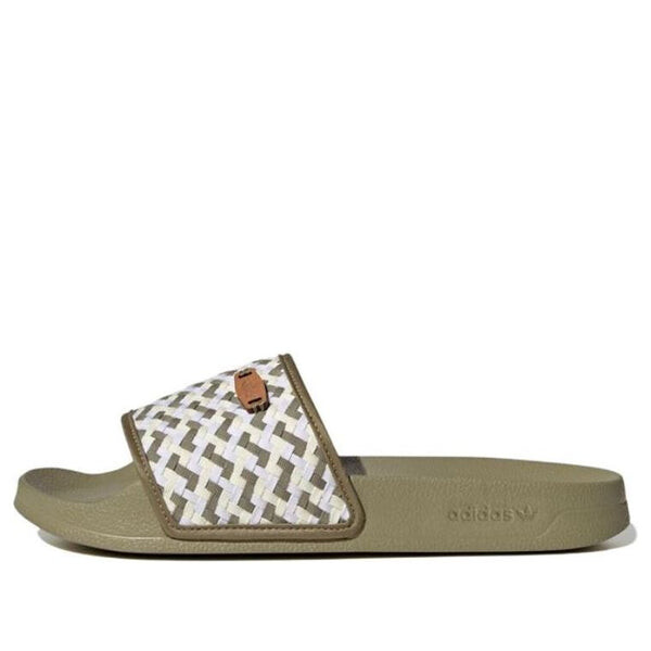 Тапочки оригиналы adilette lite slides Adidas, зеленый
