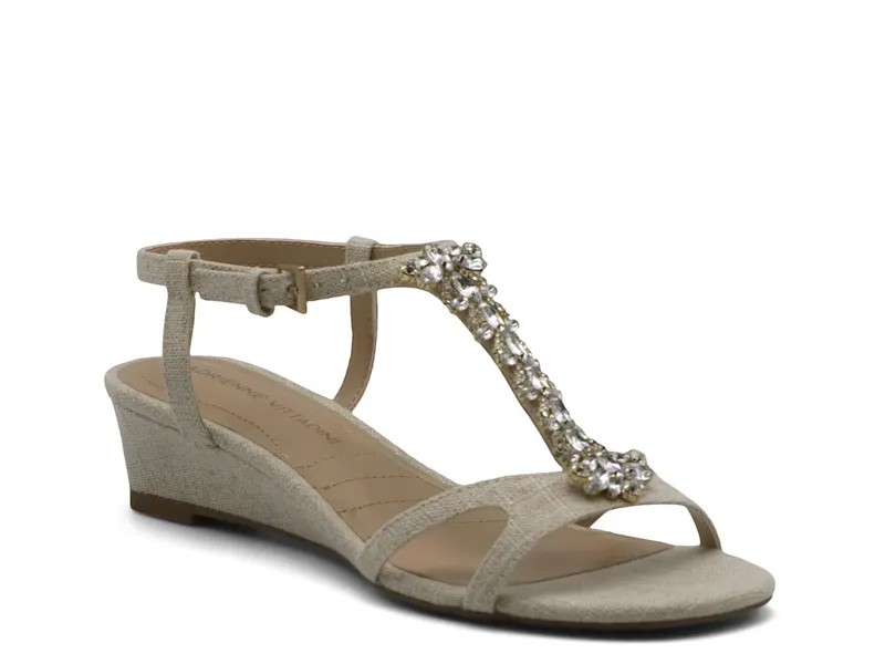 Сандалии Arschie Wedge Sandal Adrienne Vittadini, бежевый