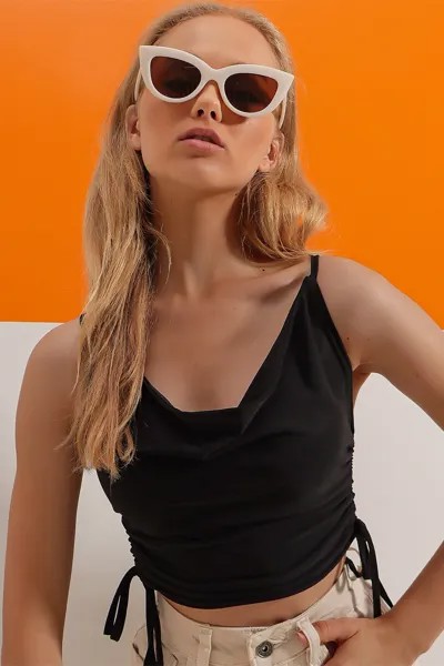Женская черная укороченная блузка песочного цвета с регулируемым ремешком и кружевным воротником со сборками по бокам Trend Alaçatı Stili, черный