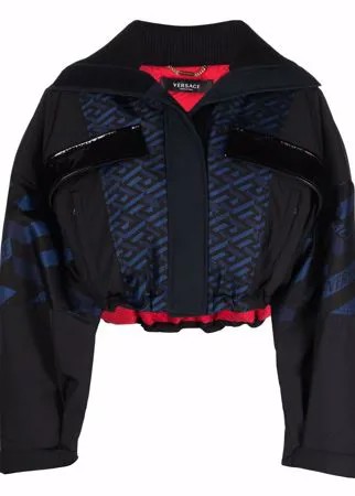 Versace укороченная куртка с узором La Greca