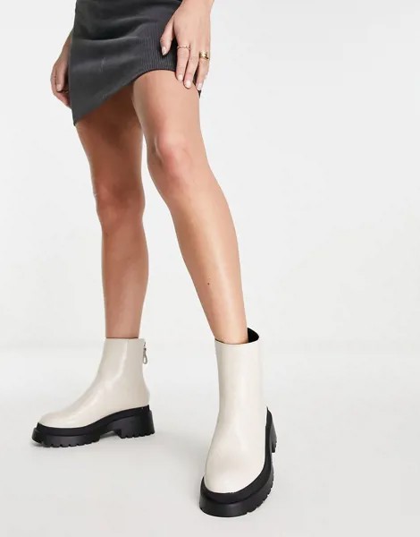Высокие ботинки кремового цвета из искусственной кожи Miss Selfridge Ambush-Белый