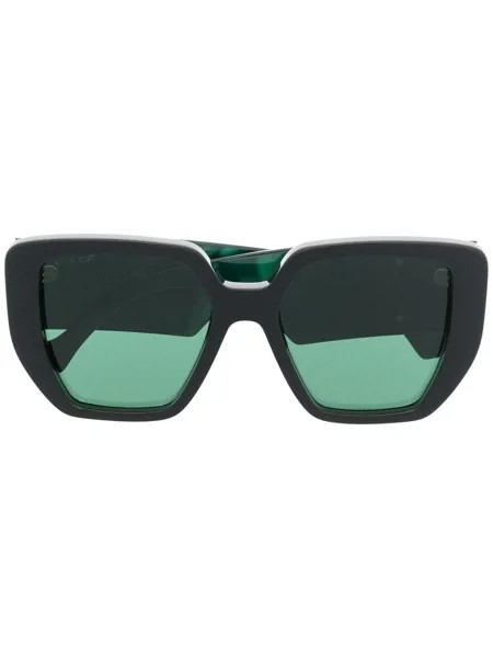 Gucci Eyewear солнцезащитные очки GG0956S в массивной оправе
