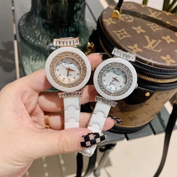 Часы женские кварцевые с кристаллами, изящные элегантные наручные, с браслетом из натуральной керамики, для офиса