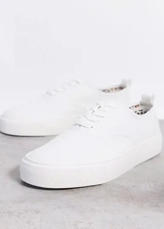 Белые парусиновые кроссовки на массивной подошве Topman-Белый