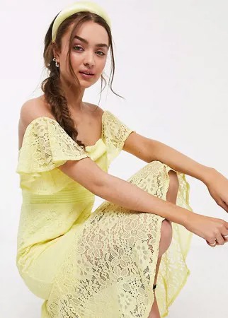 Кружевное платье макси лимонного цвета с годе Little Mistress Petite-Желтый