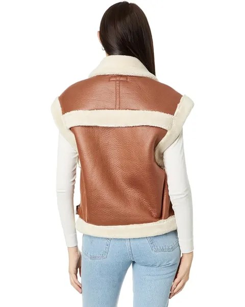 Утепленный жилет Blank NYC Sherpa and Leather Oversized Vest, цвет First Sight