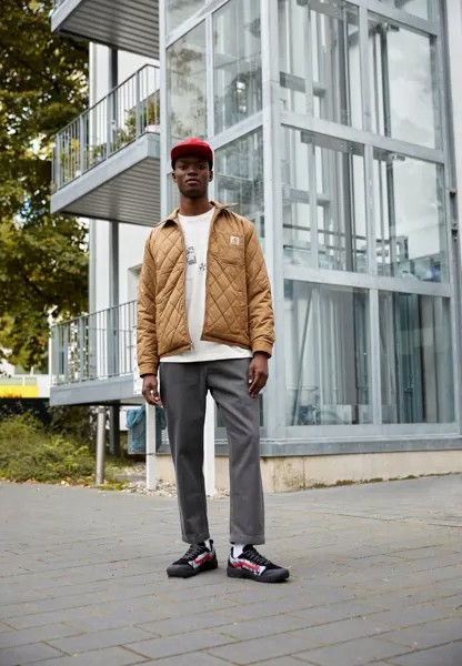 Куртка Entrepreneur Carhartt WIP MADERA JACKET, яшма/черный