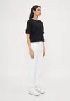Базовая Футболка ACRO Max Mara Leisure, черный