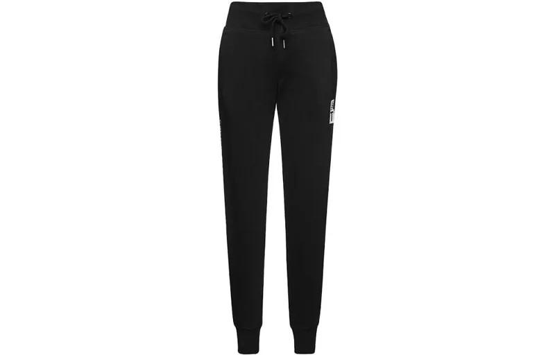 Трикотажные спортивные штаны женские черные New Balance