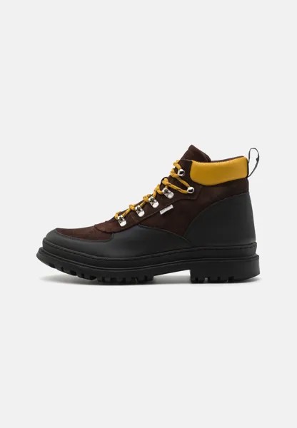 Ботильоны на шнуровке Tyler Mid Hiking Boot Les Deux, цвет ebony brown/mustard yellow