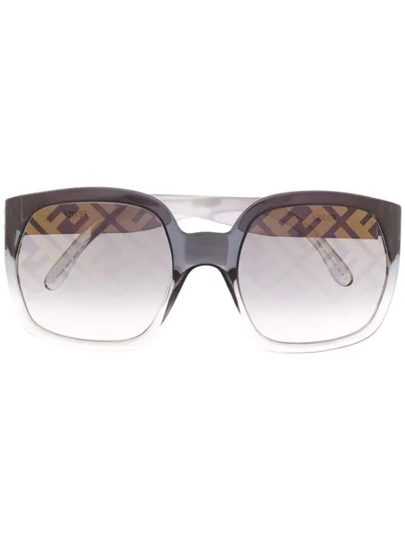 Fendi Eyewear солнцезащитные очки с логотипом на линзах