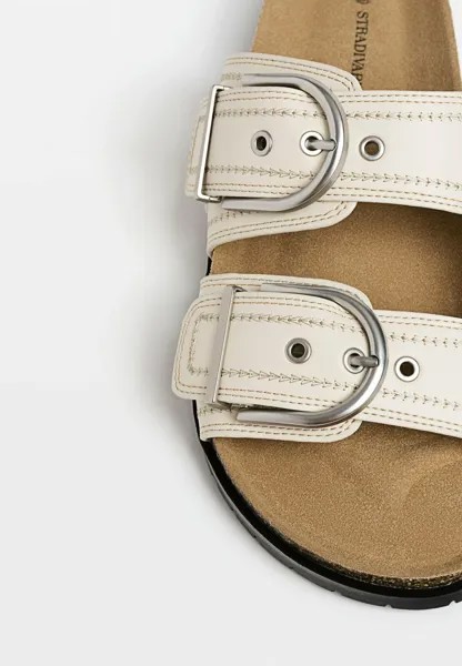 Тапочки Flat Slider With Buckles Stradivarius, белые