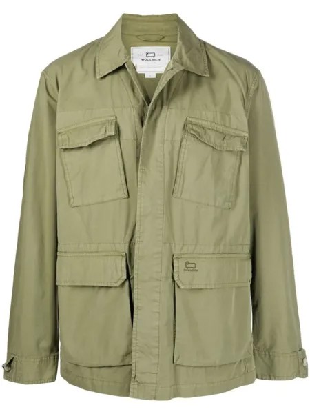 Woolrich куртка с карманами карго, зеленый